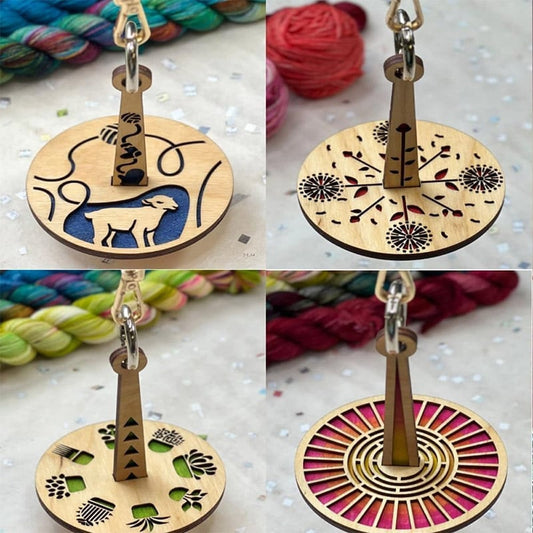 🔥Wooden Portable Yarn Holder - The Perfect Tool for Crochet Enthusiasts