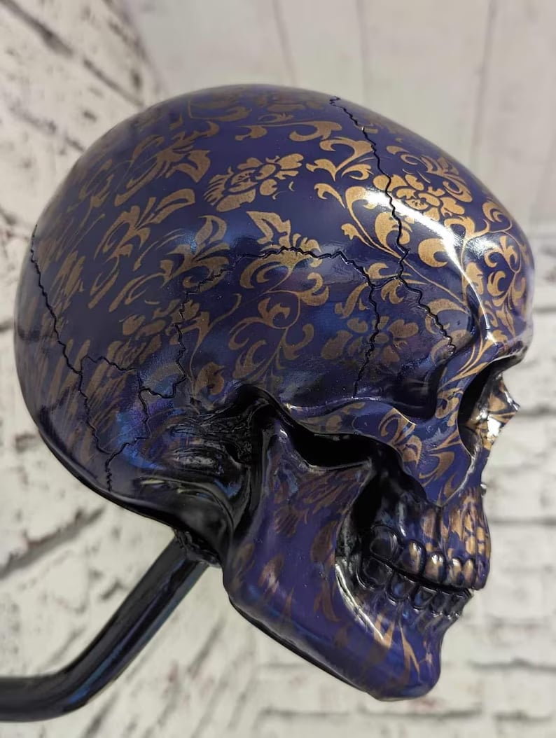 🏴☠️Skull holder for motorcycle helmet and jacket🎁 2025 New Models!