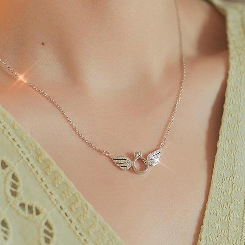 Angel Wing Necklace mysite