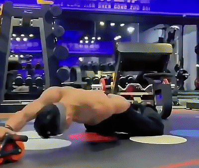 Automatic rebound abdominal wheel uber7