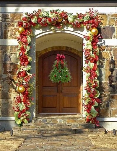 🔥Hot Sale 40% OFF-🎄Handmade Christmas Tree Wreath for Front Door