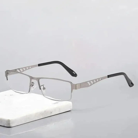 Progressive multifocal photochromic reading glasses