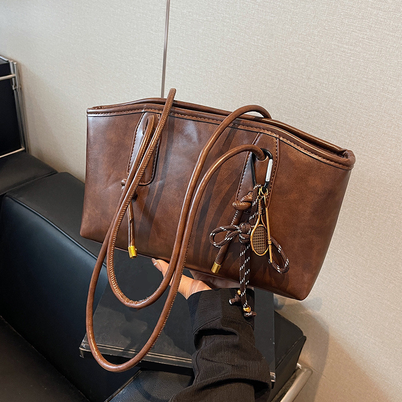 Vintage Vibe PU Leather Shoulder Bag Daily Essential 【2026 New Arrival】 product image 2