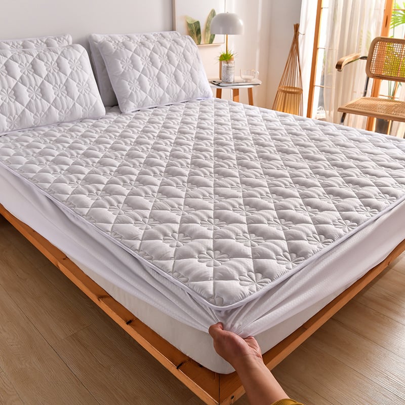 🎁Hot Sale!! 50% OFF-Sale🔥Latest Breathable Silky Mattress Cover mysite
