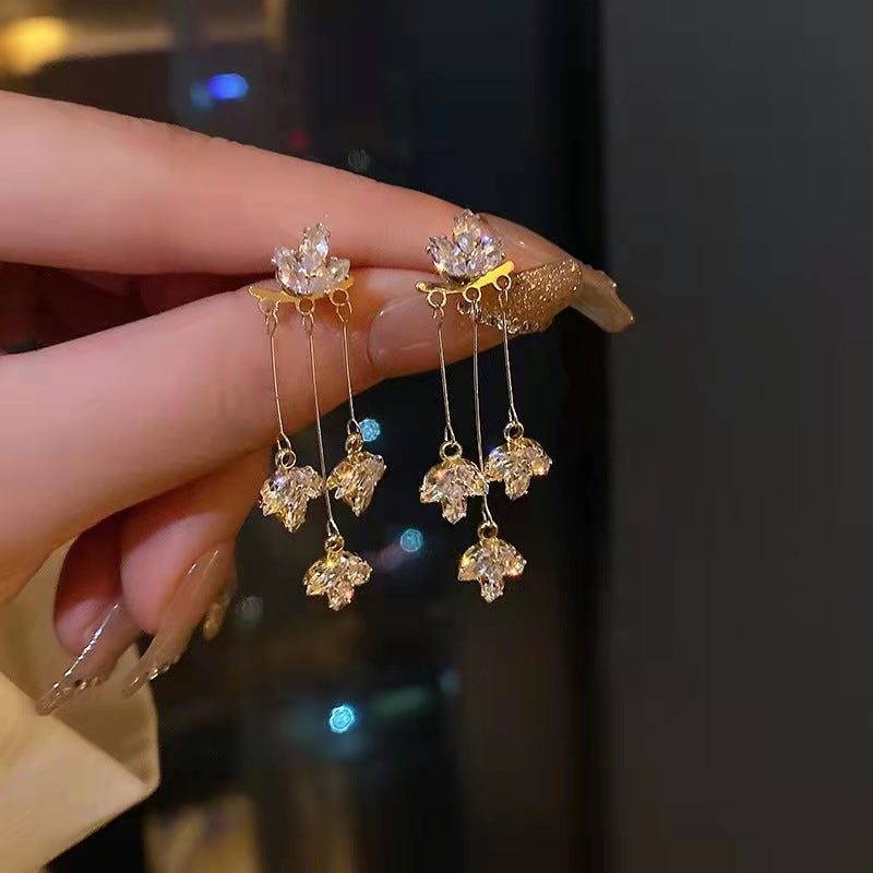 ZIRCON TASSEL MAPLE LEAF EARRINGS mysite