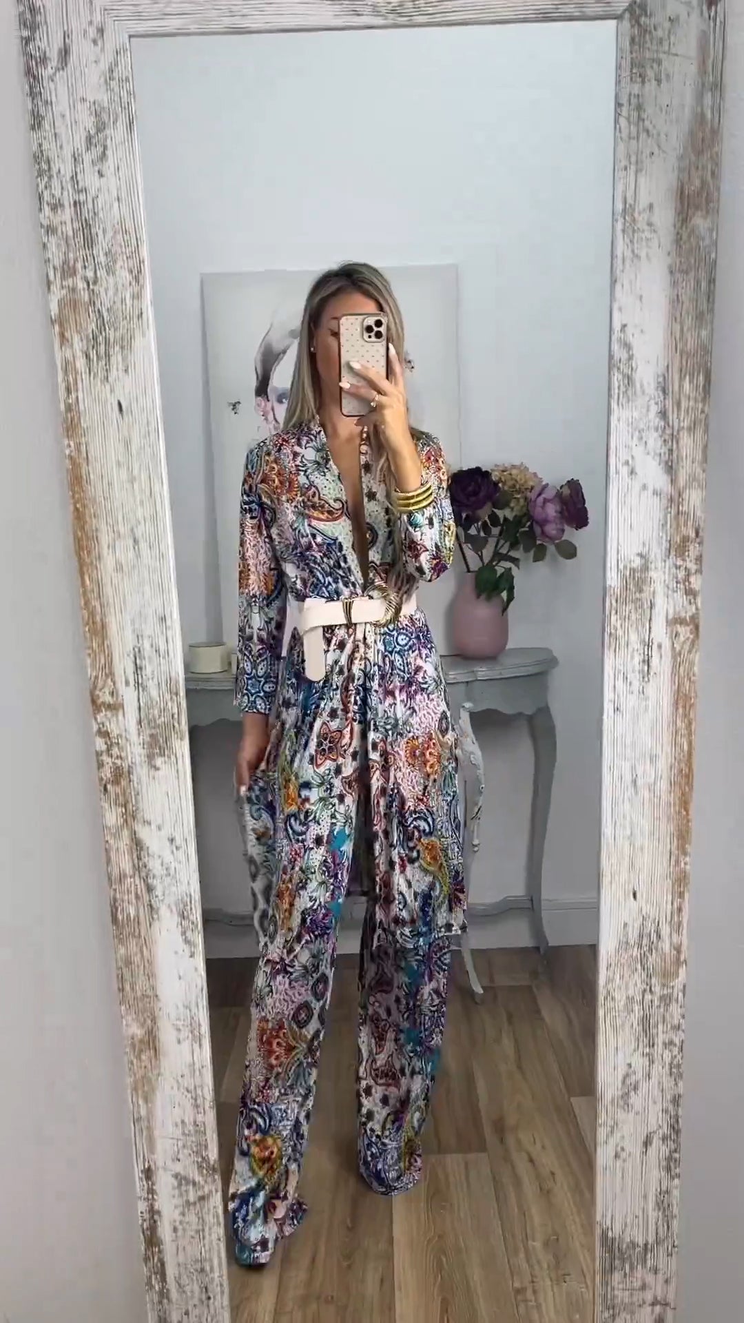 New Arrival Abstract Printed Comfy Suit For Women