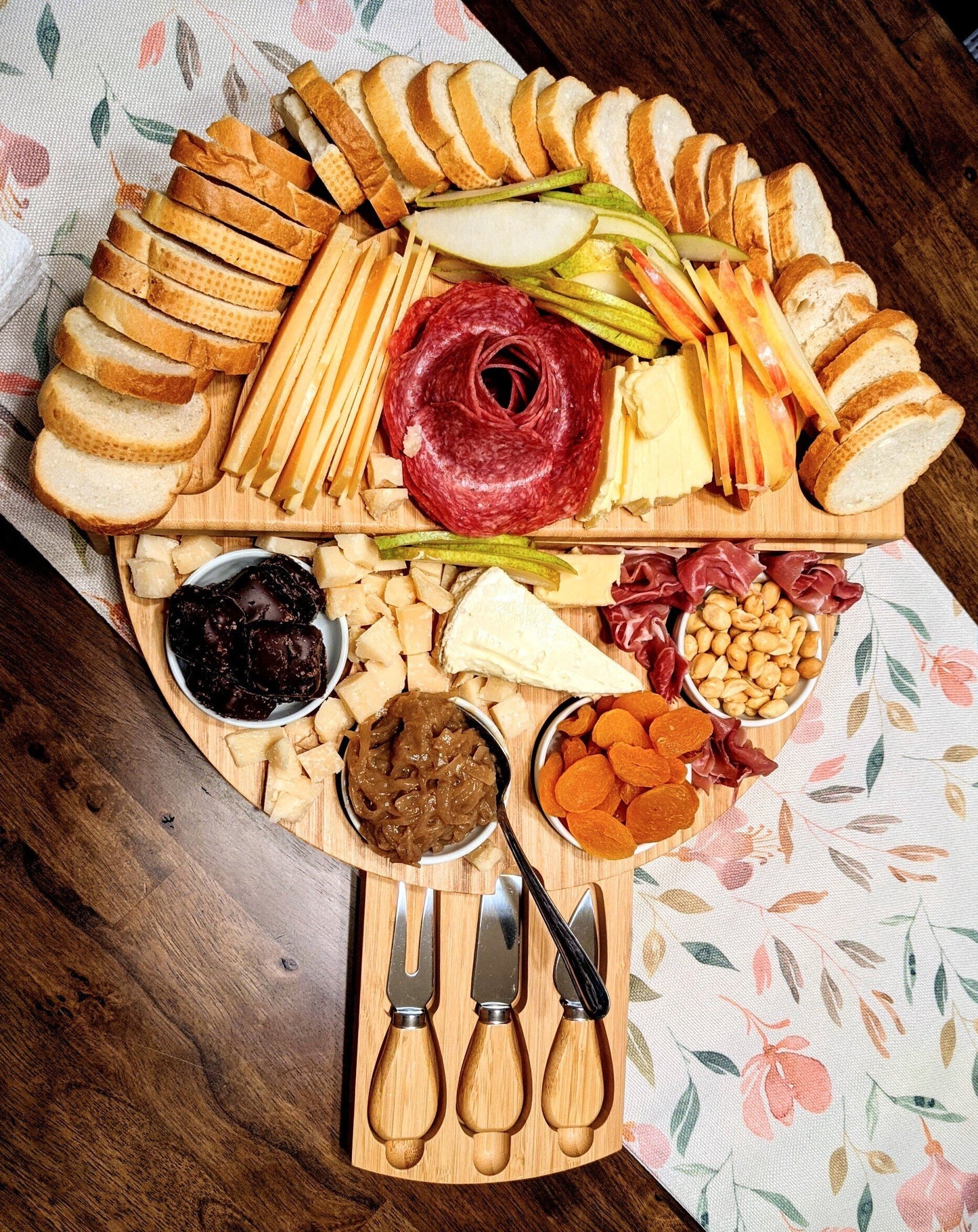 🧀2023 Bamboo Swivel Charcuterie Board🔥With 4 Integrated Ceramic Bowls And 3 Piece Knife Set