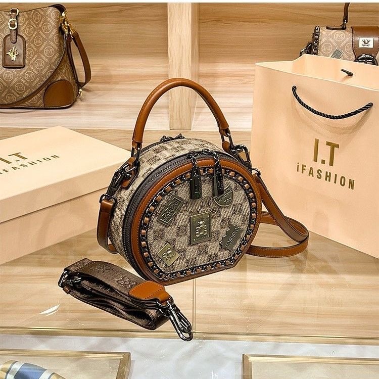 💖2023 NEW Hot Sale -Fashion Leather Bear Bag(Buy 2 Get Free VIP Shipping💥)