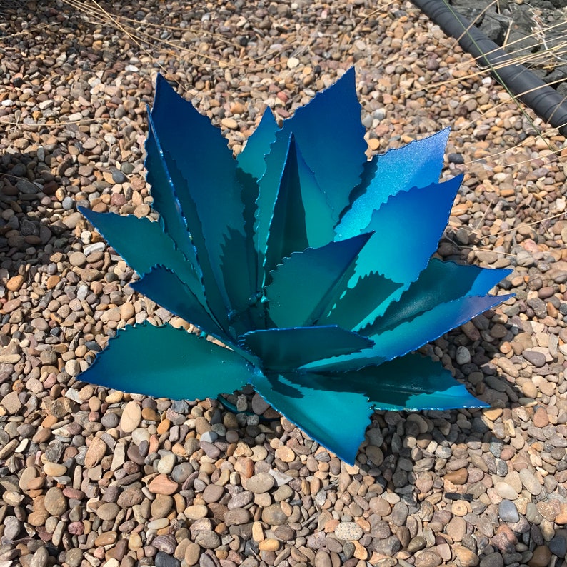 Decorative  metal plant agave  - Garden Art mysite